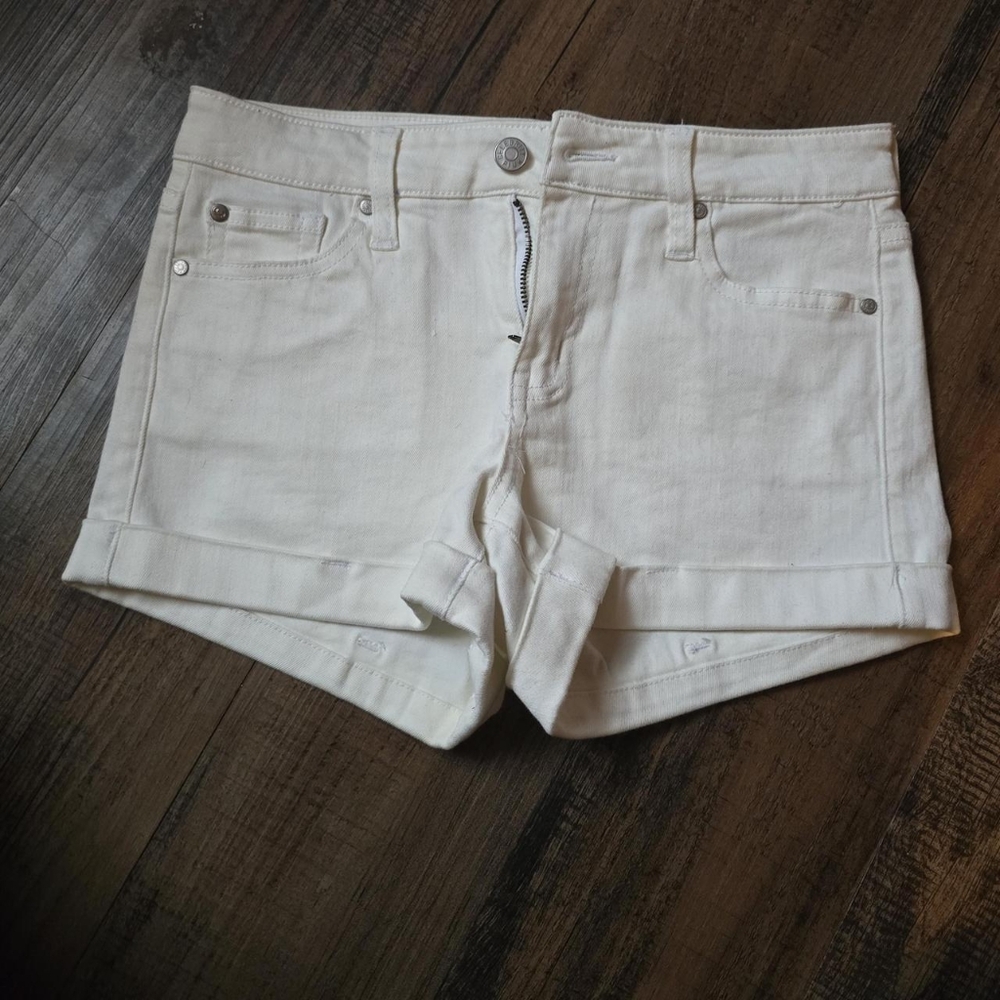 White jeans shorts
